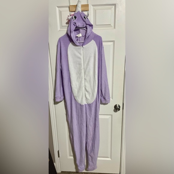 Bobbie Brooks one piece unicorn pajama - Picture 1 of 4